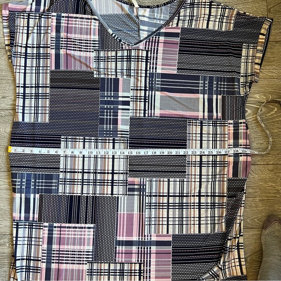 42 POPS Plus Size Plaid Maxi Dress - V-Neck, Pockets, Side Slits - Size 3X EUC - Picture 8 of 12